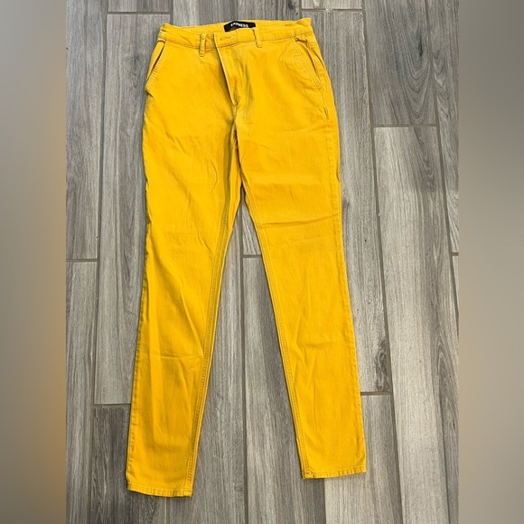 Like New size 10L Express mustard colored denim pants no signs of wear or stains - Picture 1 of 8